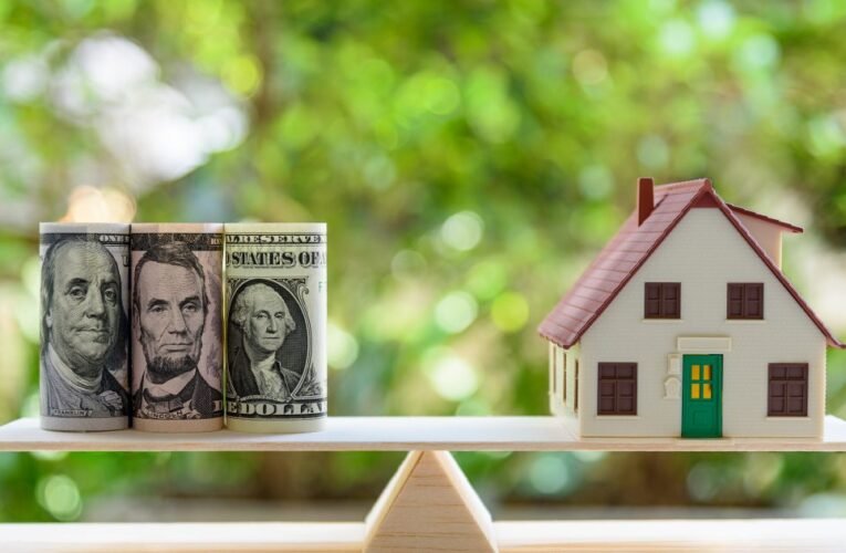 buy house cash or mortgage: Making the Best Decision for Buying Your Home